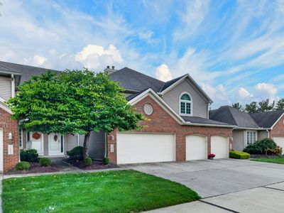 120 Ambleside Way