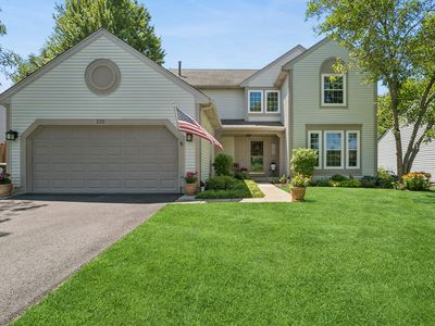 225 E Brittany Ln
