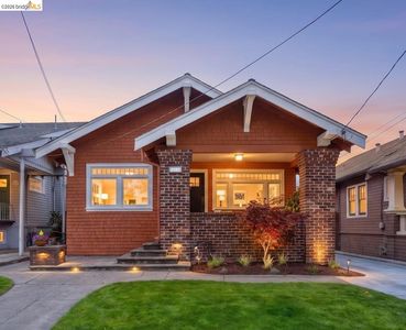 3107 Central Ave