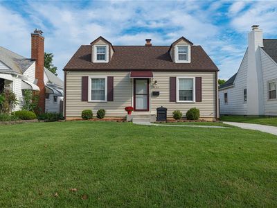 1111 Colwick Dr