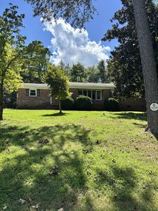126 Foxfire Dr