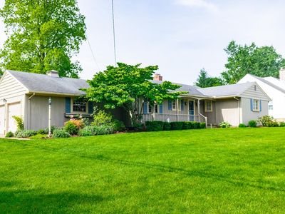 353 Hillcrest Dr
