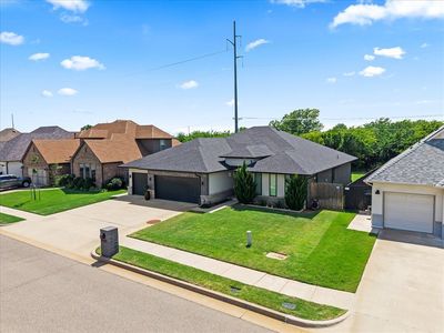 8105 Cloverdale Way