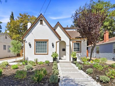 523 Hull Ave