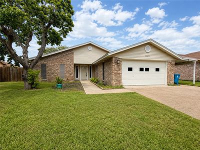 1019 Espana Dr