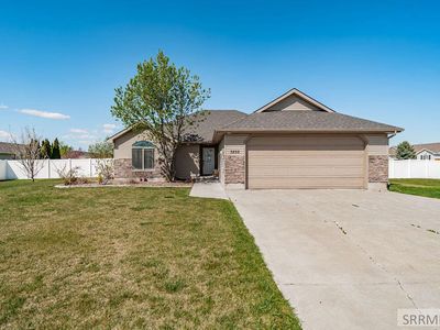 3855 E Vision Dr