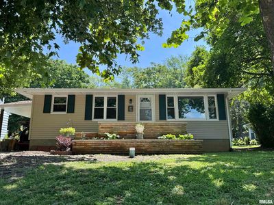 704 E Shore Dr