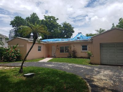 226 Fluvia Ave