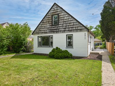 Property at 3211 George St, Franklin Park, IL