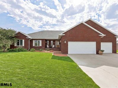 906 Talisman Dr