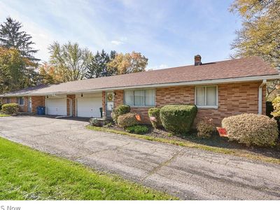 2830 & 2832 Morewood Rd