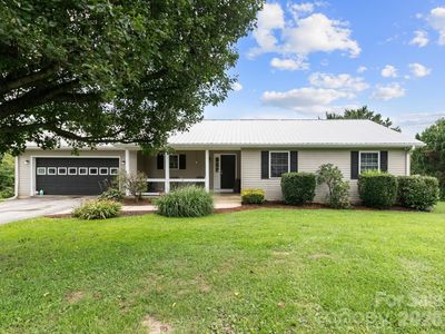 11 Cathy Ct
