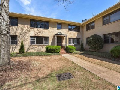 2307 20th Ave S APT A