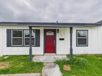 300 Linkwood St
