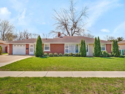 1616 Mayfield Ave