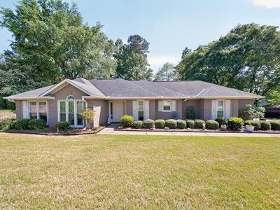 6648 Springlake Dr