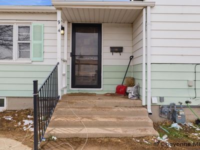 904 Johnson Ave