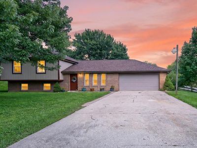 2716 Laurel Lindale Rd
