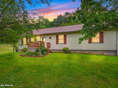 677 Centerville Rd