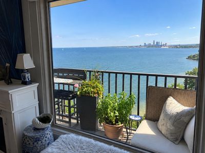 12500 Edgewater Dr APT 1105