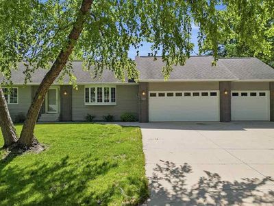 209 1st Ave SW