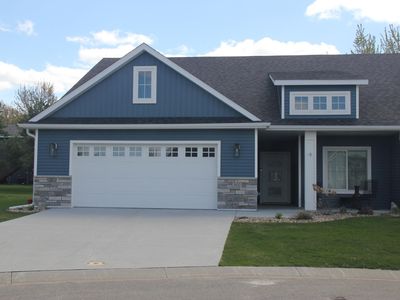 900 11th Pl NW