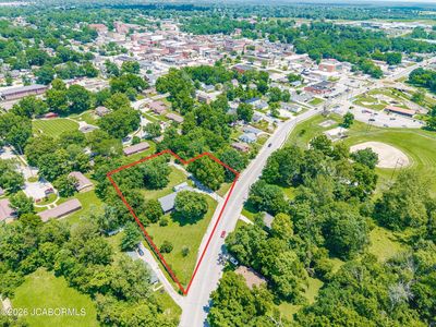215 & 217 W 2nd St