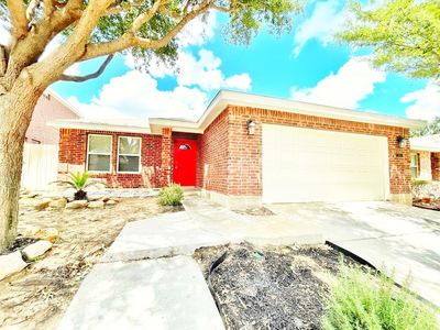 618 Ovenbird Thicket Dr