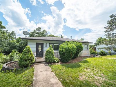 163 Lakeview Dr