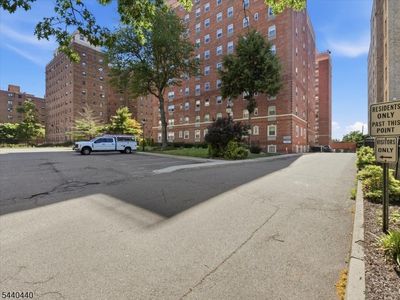 70 S Munn Ave #413