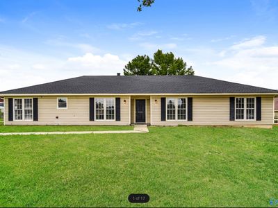 7143 Knoll Loop