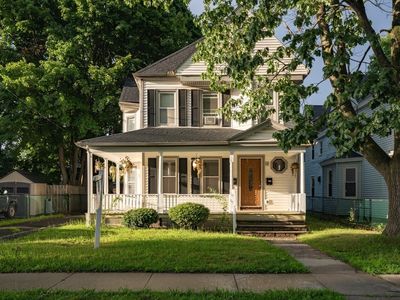 51 View St