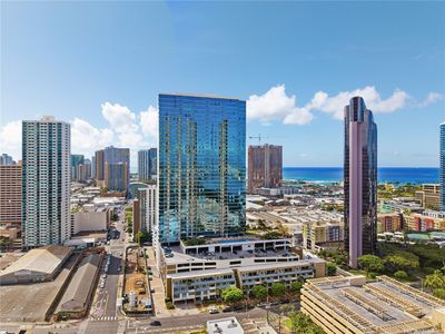 555 South St #2805