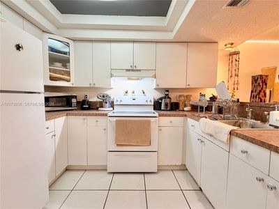 3730 Inverrary Dr APT 1G