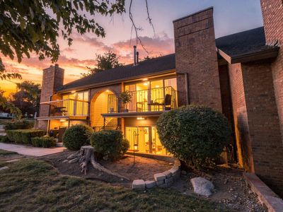1243 E Cottonwood Hills Dr