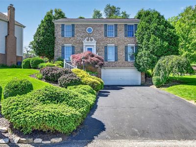 111 Creekside Ct