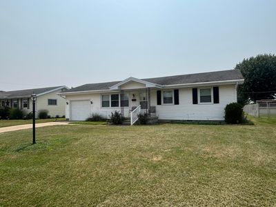 1605 Sunset Dr