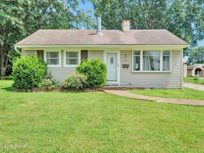 223 Derby Ave