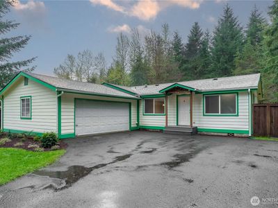 799 King Road