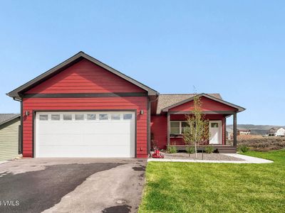 465 Blackhawk Rd