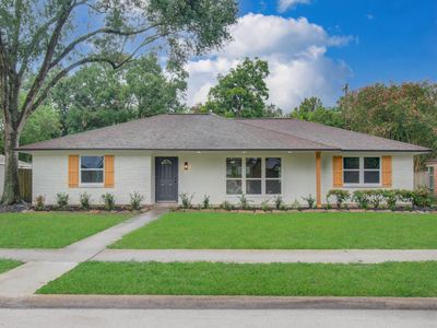 5731 Creekbend Dr