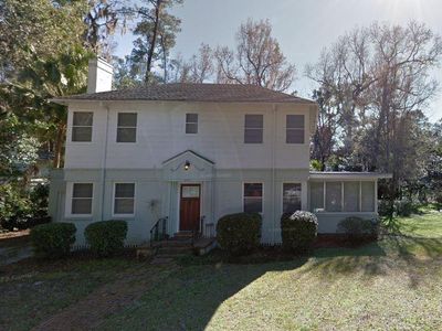 2721 SW 3rd Pl