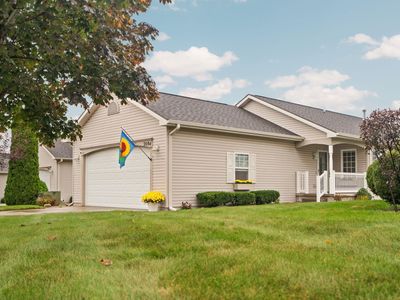 2084 Landview Dr