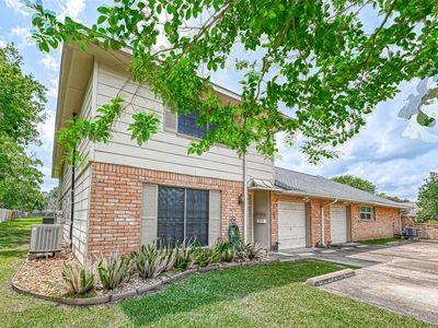 17103 Blackhawk Blvd