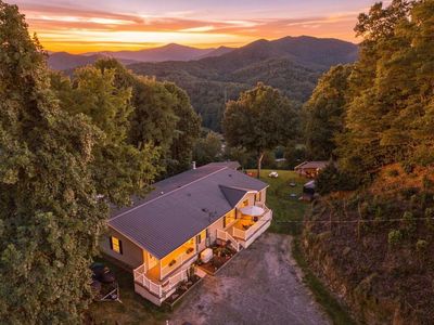 4 Sunset Farms Rd