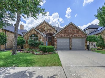 11439 Balcones Dr