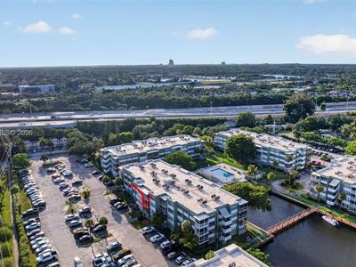2761 Taft St APT 212
