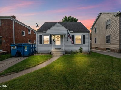 3170 Sherbrooke Rd