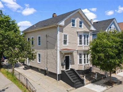 195 Bellevue Ave