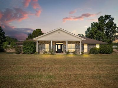 1175 Allison Dr